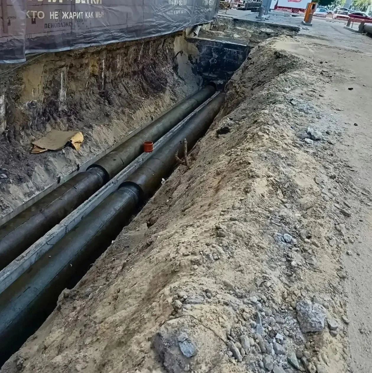 На одной из старейших улиц Воронежа модернизируется теплосеть