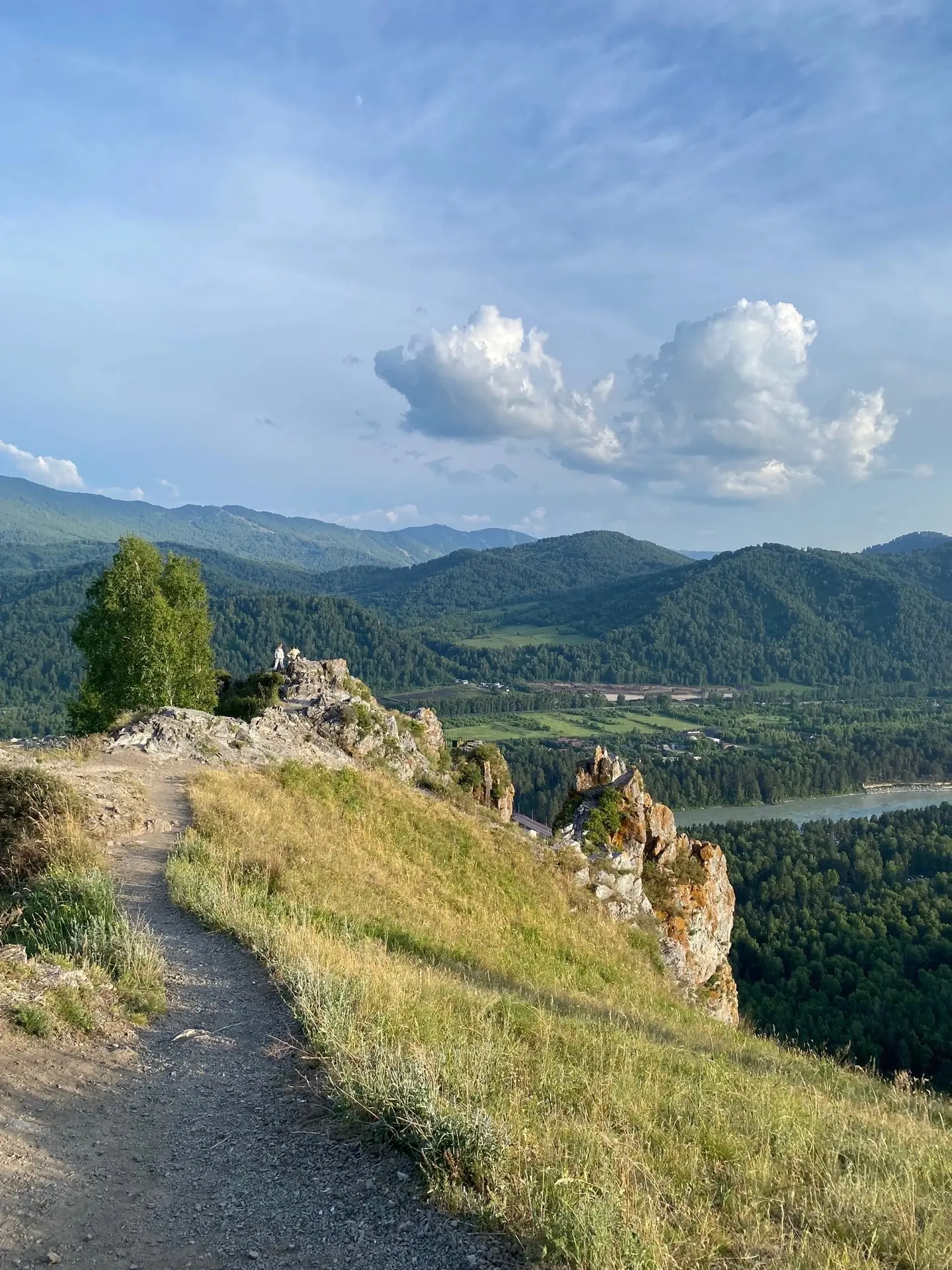 «Пальцем» по Катуни: нашёл то самое место в Алтайском крае 🏔