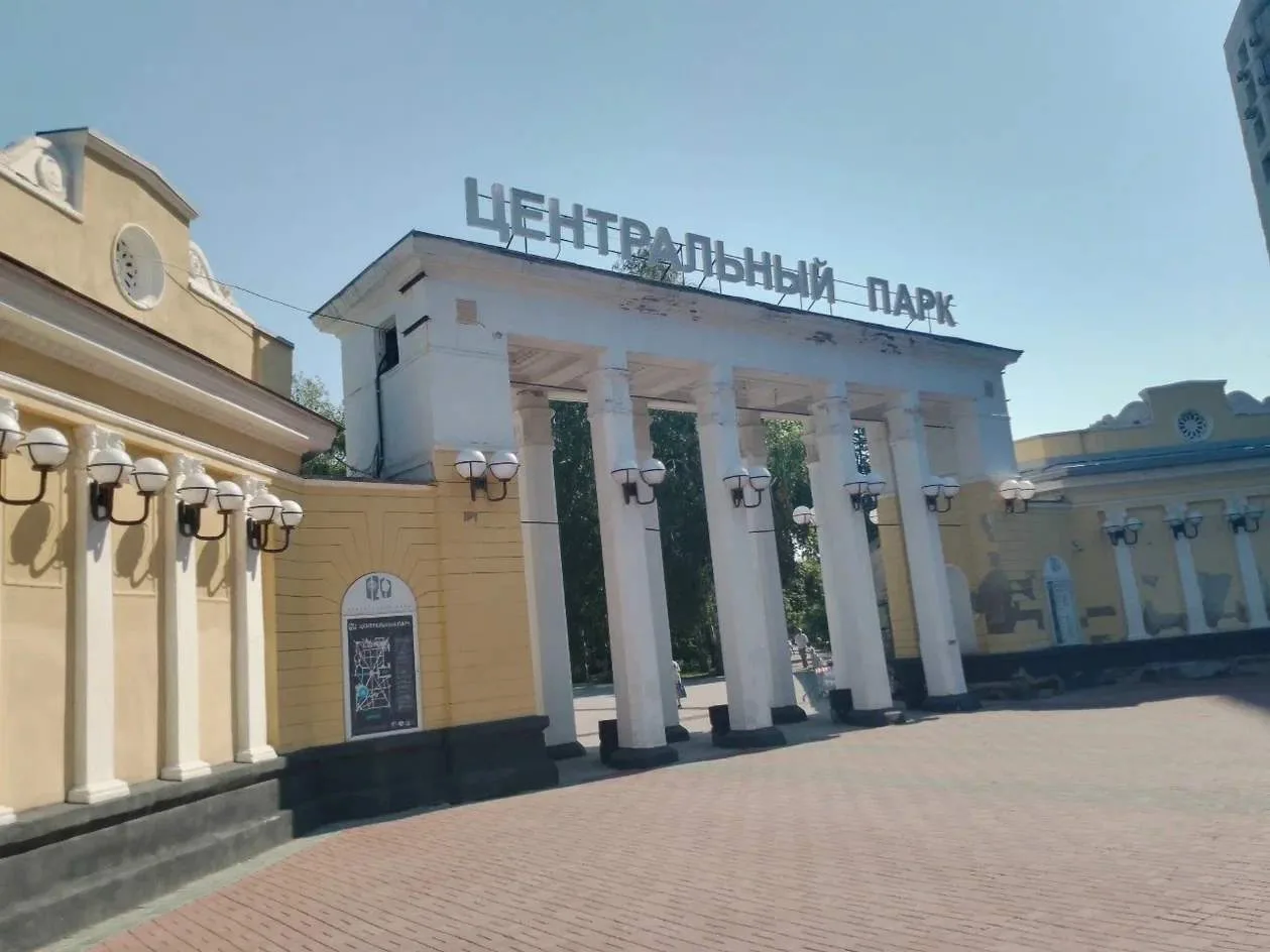Новосибирцев попросили воздержаться от посещения парков