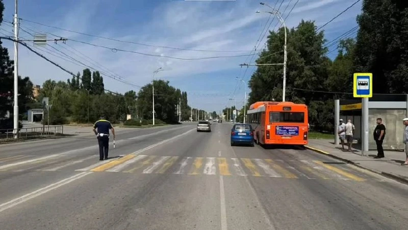 В Волгодонске на пешеходном переходе сбили 5-летнего ребёнка.