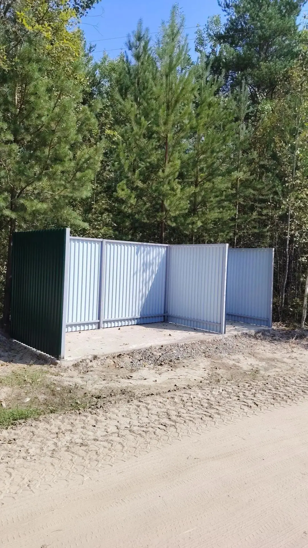 🗑️ В Урае появятся новые контейнерные площадки

В районе дачных кооперативов города продолжается об