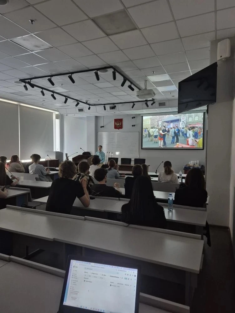 #летняя_профильная_практика
👩‍⚖️ Третий день профильной практики во Всероссийской академии внешней 