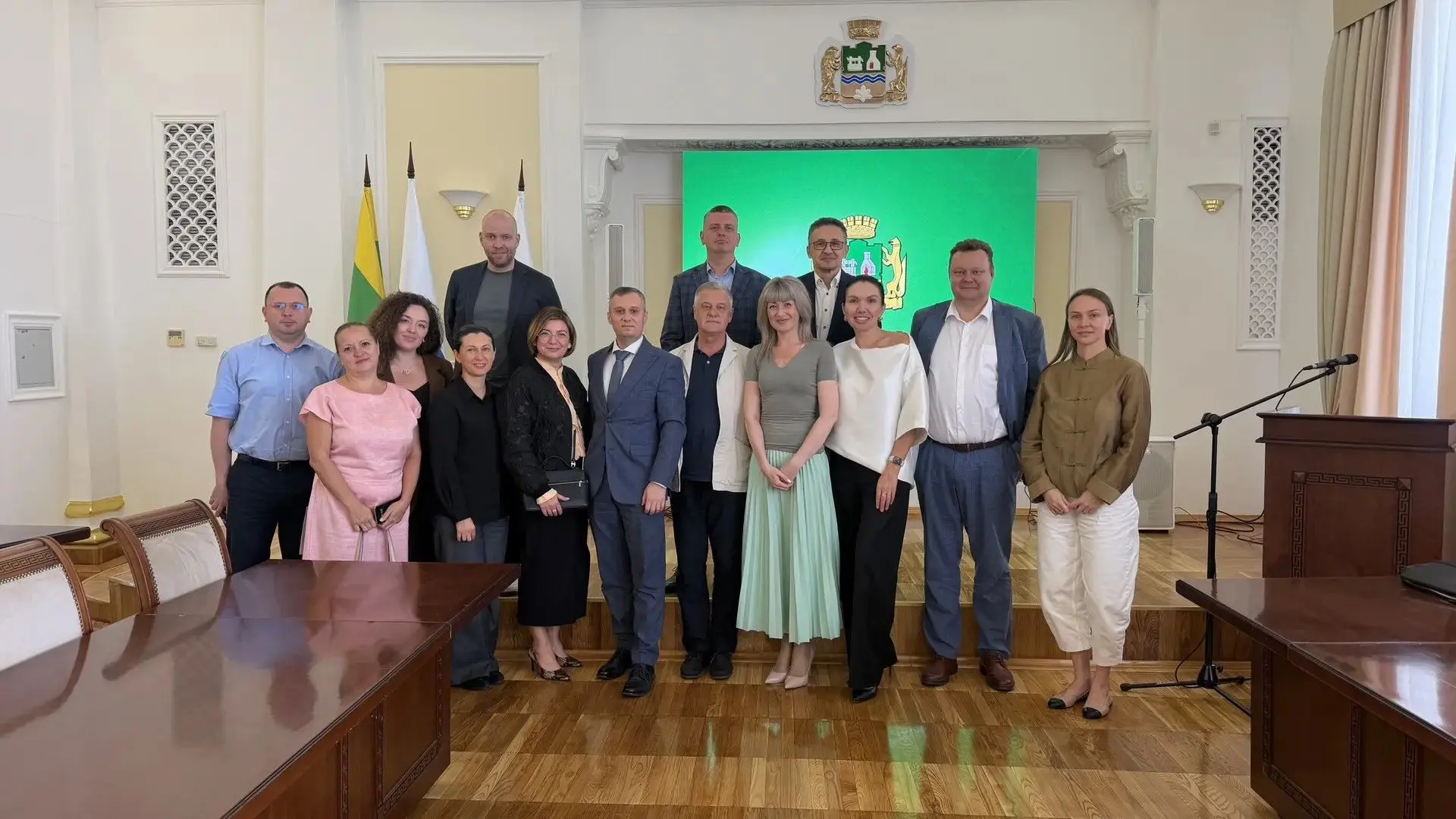 🌟  25 августа 2026 года в Администрации города Екатеринбурга обсудили перспективы, про...
