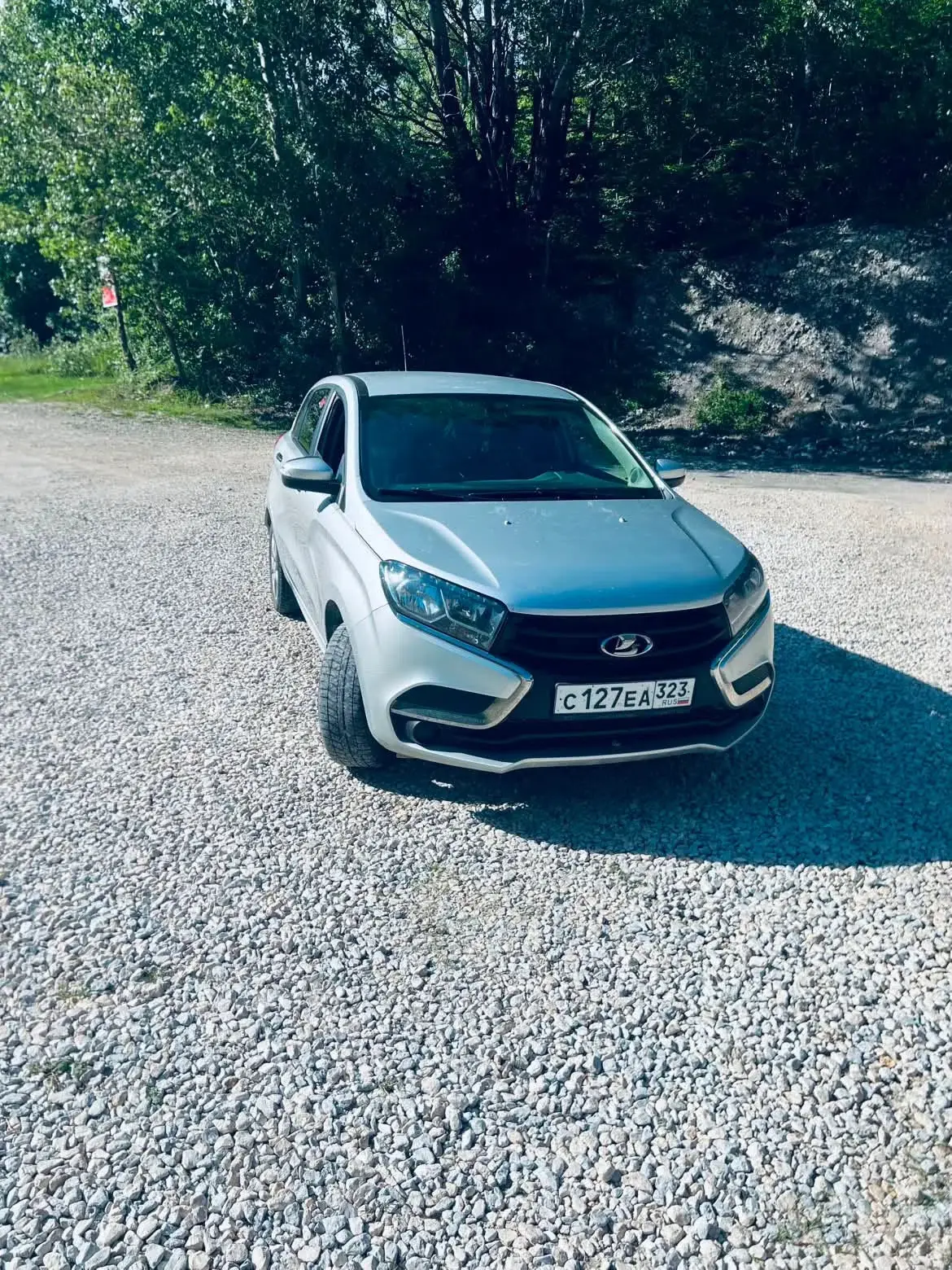 🚗Продаю Laga X-rei 
Год 2016
Пробег 190, тысячь 
Коробка идеально 
Матор идеально 
Не дымит не стуч