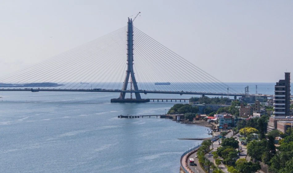 На Тайване – новый рекорд, там открыли мост Даньцзян длиной 914 метров. Вроде скромная ...