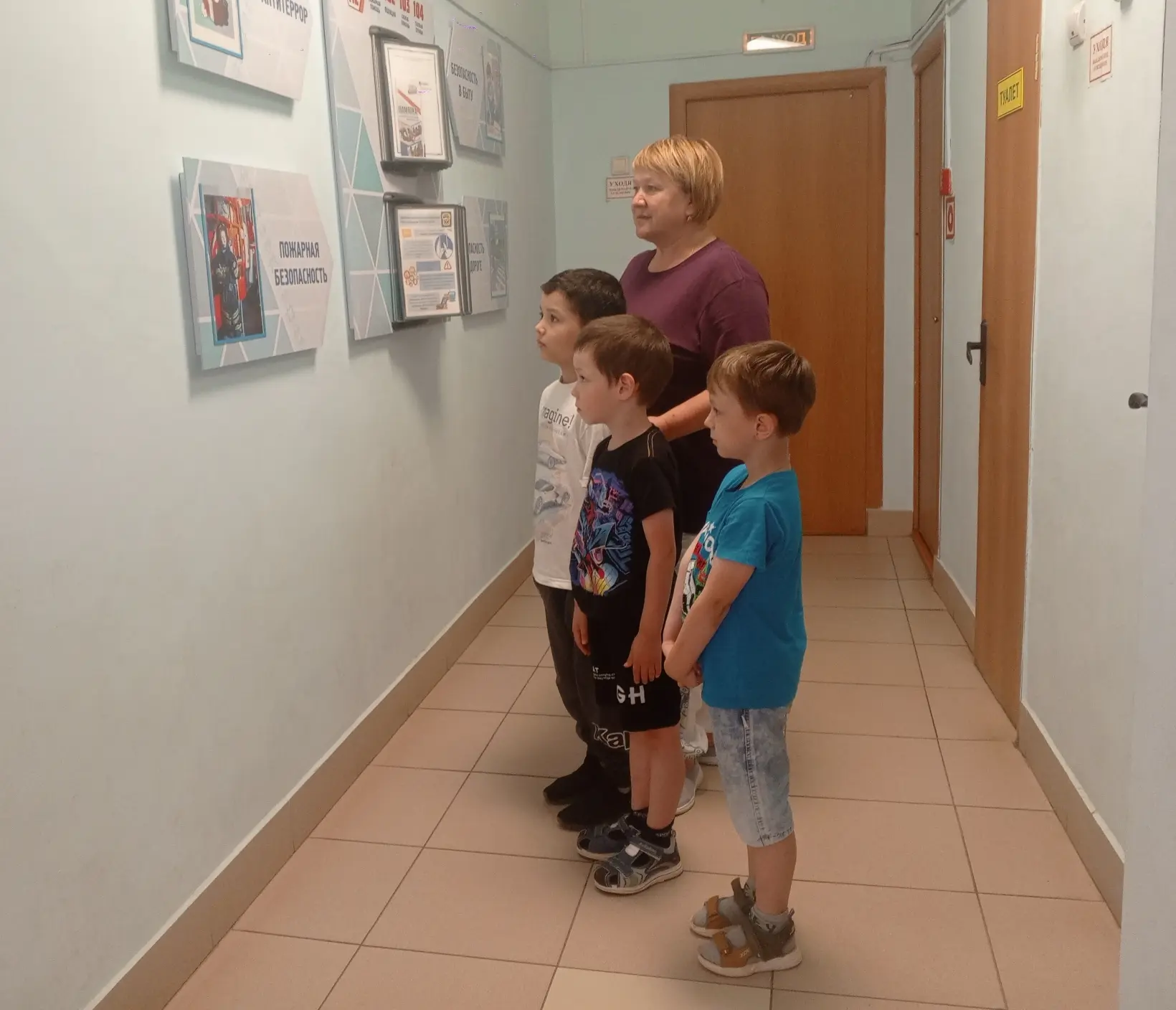 Пожарная безопасность для детей дошкольного возраста  – один из важных вопросов, которому должны уде
