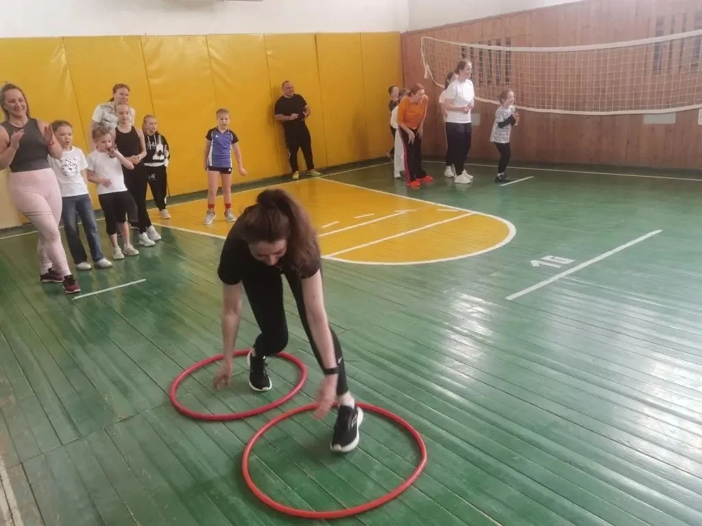 👶🏼СЕМЕЙНЫЙ ФЕСТИВАЛЬ👫  🖐🏼 Сегодня, 1 апреля 2026г., в нашей школе прошёл «Семейный фестиваль».  🥳 В 