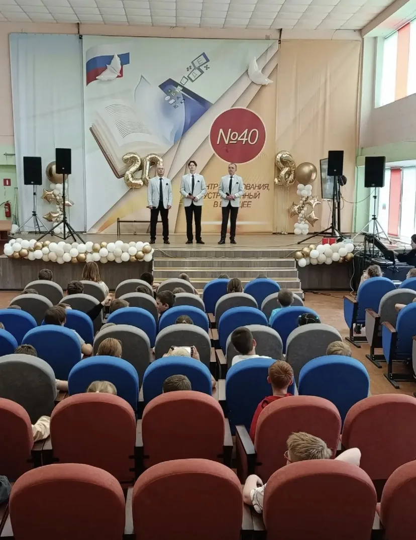 В школьном лагере состоялся концерт мужского вокального ансамбля «Куликово Поле» и солистов Тульской