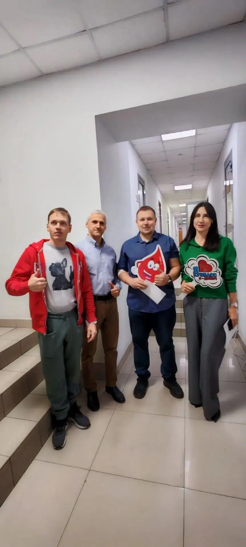 Сегодня выездная бригада Кузбасского центра крови работала в Кемеровском РДУ — филиале ...