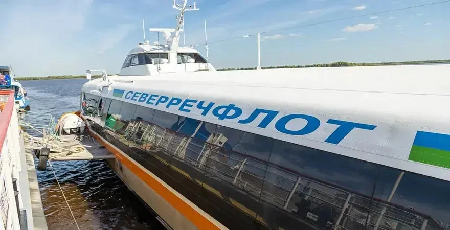 🚤 В Югре стартует сезонная речная навигация!  Первый рейс прошёл 27 апреля: Междуреченский — Луговой