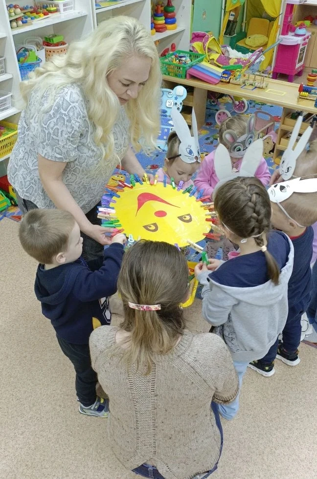 В группе №5 «Кроха» царила по-настоящему теплая и семейная атмосфера. В честь Междунаро...