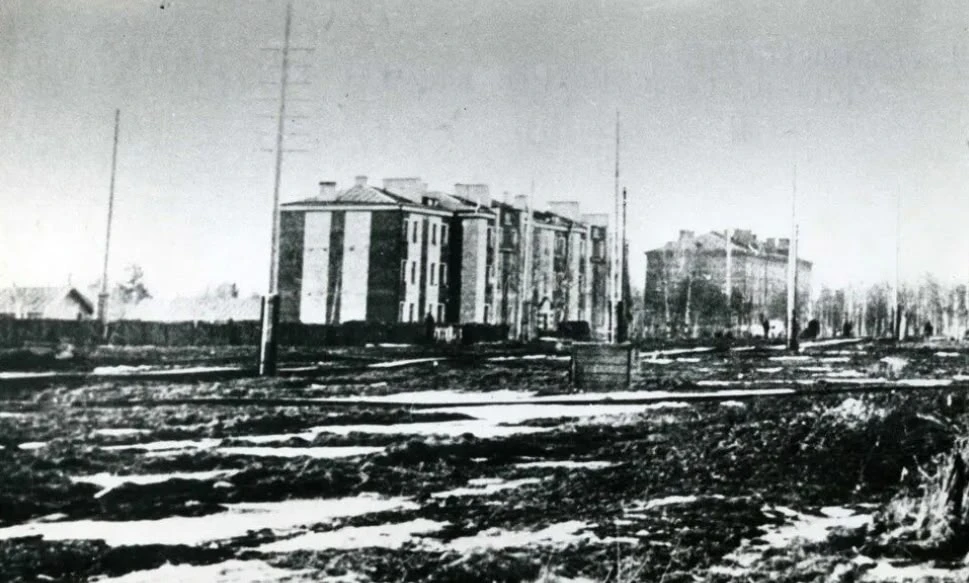 Перенесёмся на сто лет назад, в посёлок Затишье💥
