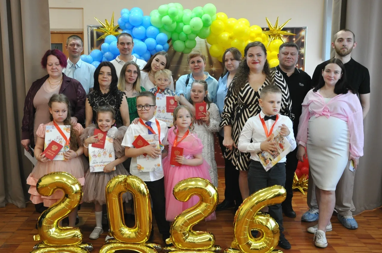 🎓 С легкой грустью и трепетным волнением мы провожаем наших выпускников👫💼, которые г...