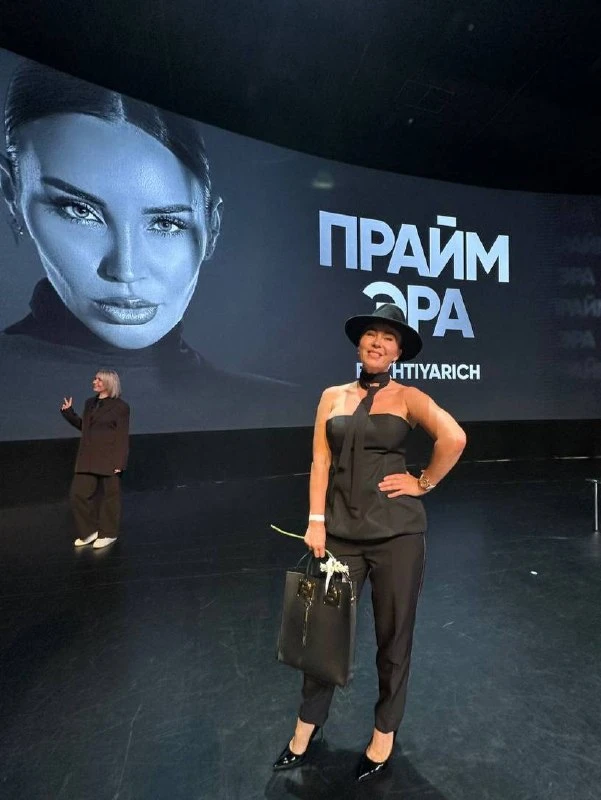 Не ожидала, что всё так обернётся.. 

Пошла на тренинг Ильнары Бахтиярыч ради крутых знакомств, а по