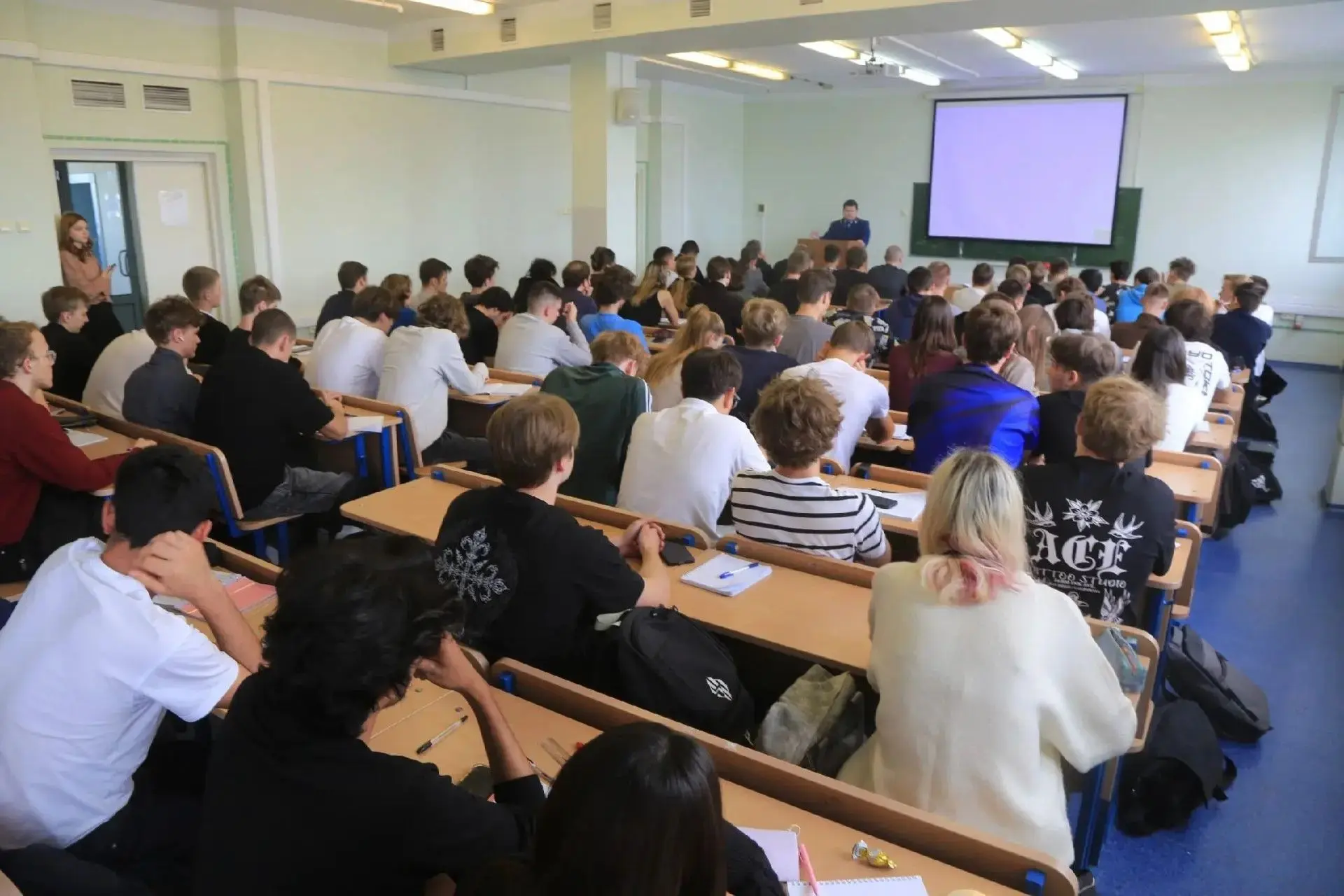 Прокуратурой Волгоградской области проведена лекция для студентов Волгоградского госуда...