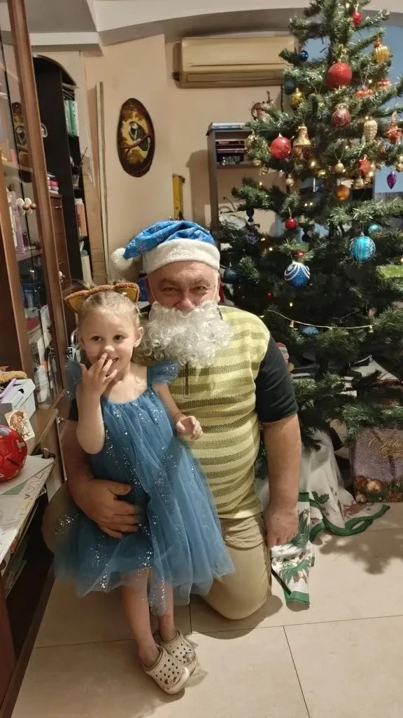 Вот и наступил Новый год! Сказочный, добрый праздник, окутанный волшебством, подарками ...