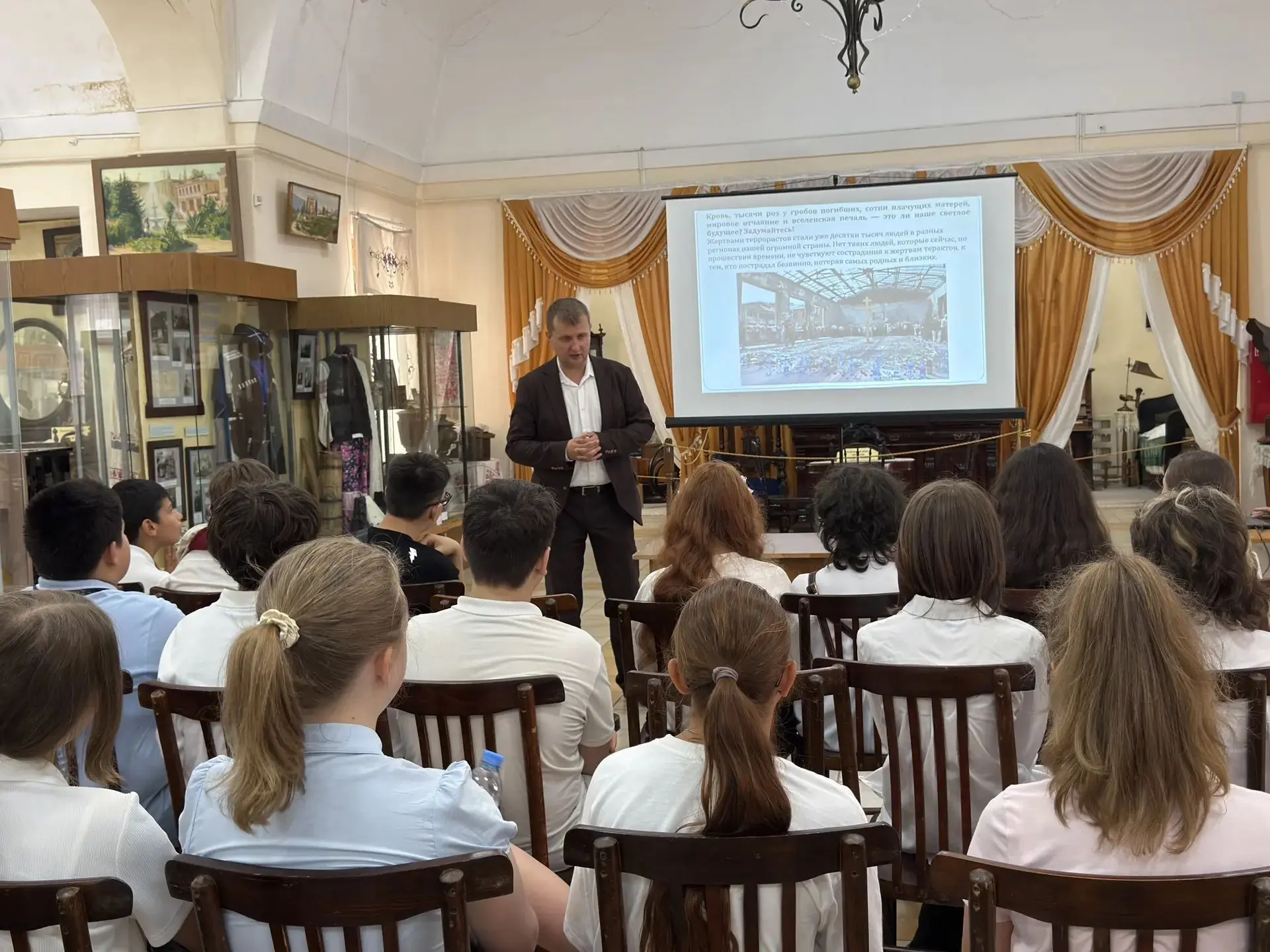 В Кисловодском историко-краеведческом музее «Крепость» прошло памятное мероприятие, объ...