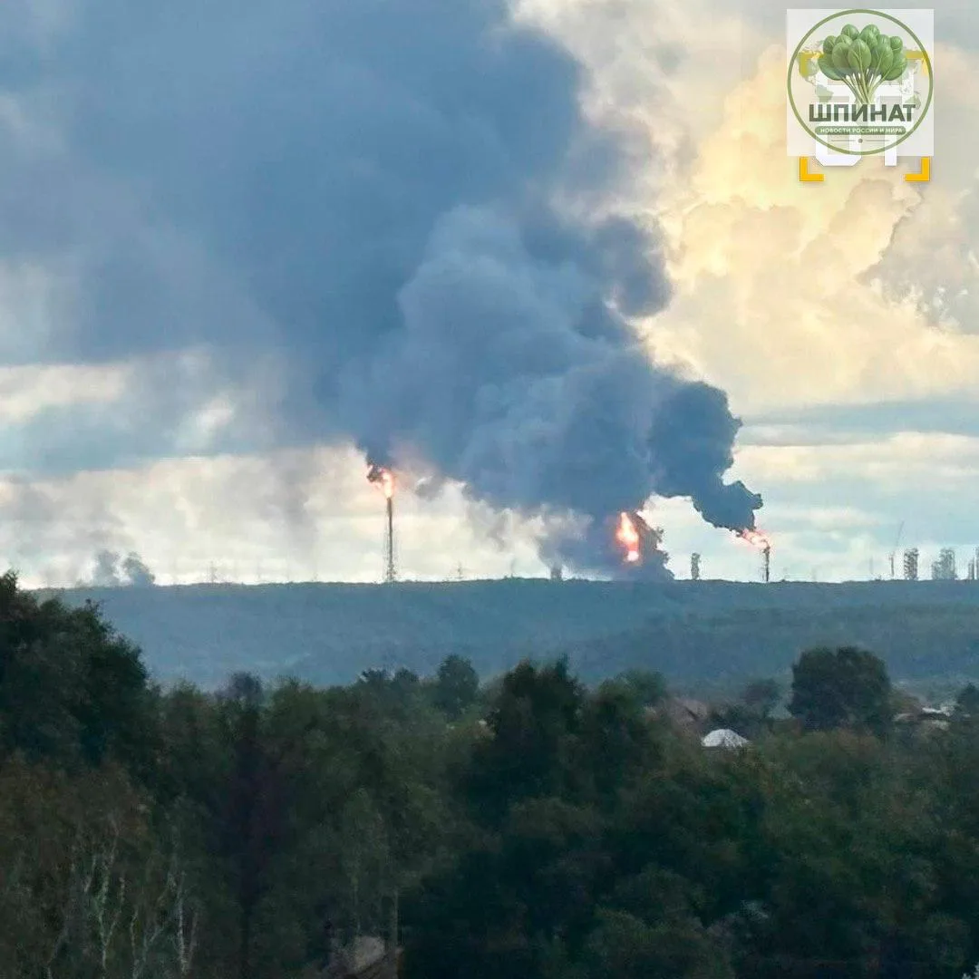 Минимум 130 человек пострадали в результате пожара на Амурском газохимическом комплексе...