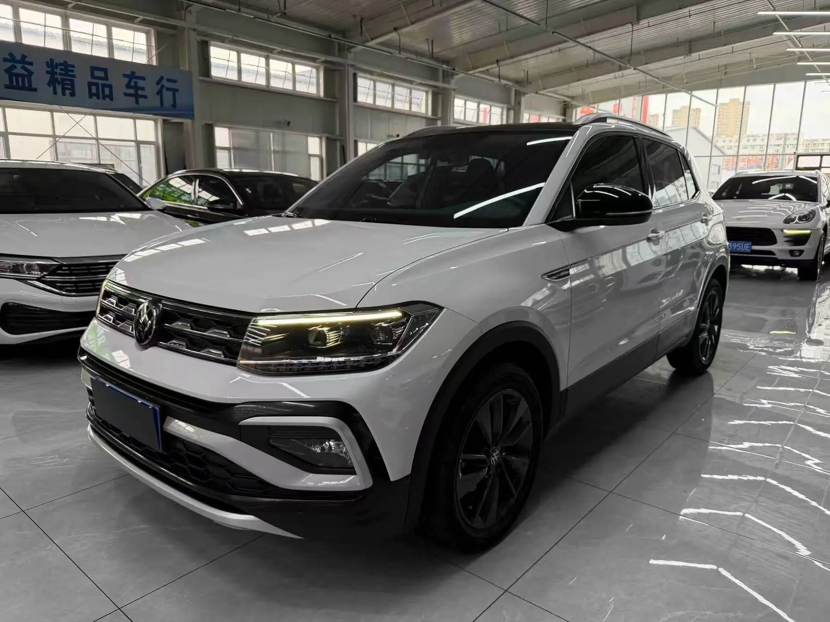 Приобрели для нашей клиентки Татьяны из г.Пенза

▫️Volkswagen T-Cross▫️
🛞Год: 2022
🛞Двигатель: 1.4