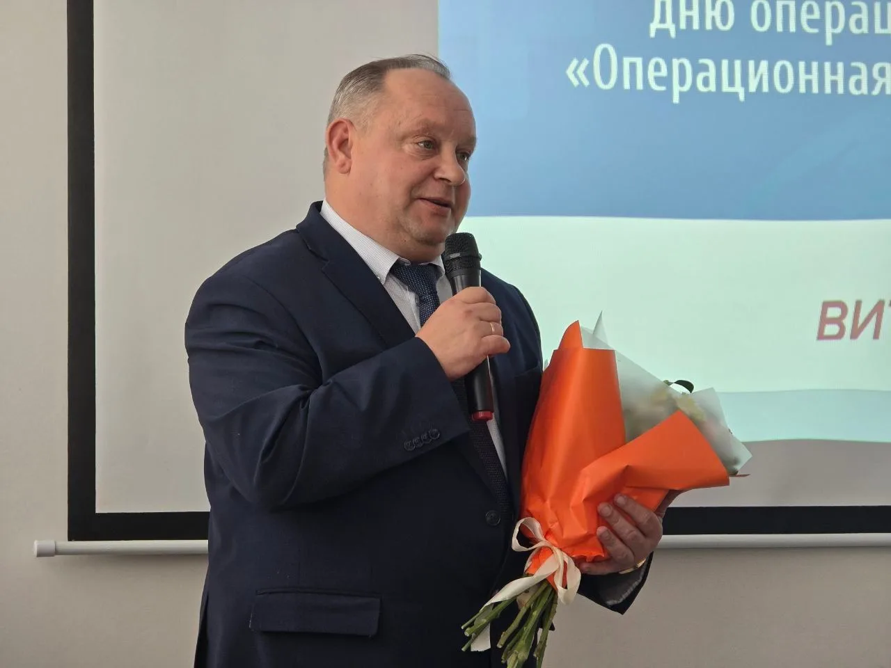 👩‍⚕ Более 80 операционных медсестёр Среднего Урала обсудили особенности своей работы и задачи в хиру