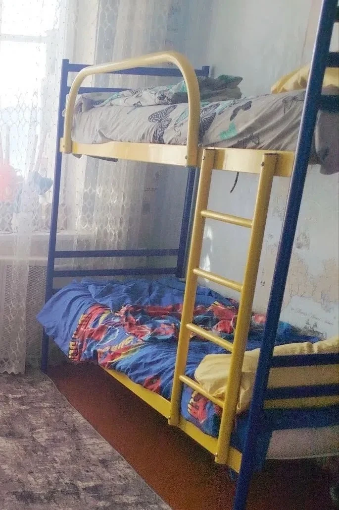 Продам двухярусную кровать. 10000 руб. Звонить по номеру+79493528654