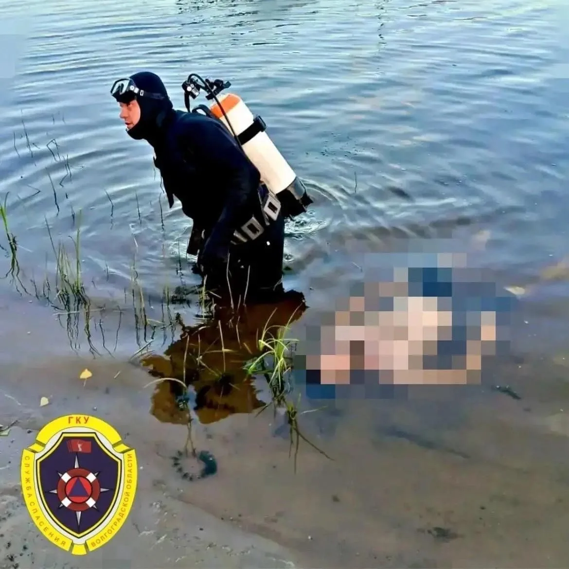 ⚠️ У турбазы «Бобры» водолазы подняли тело утонувшего