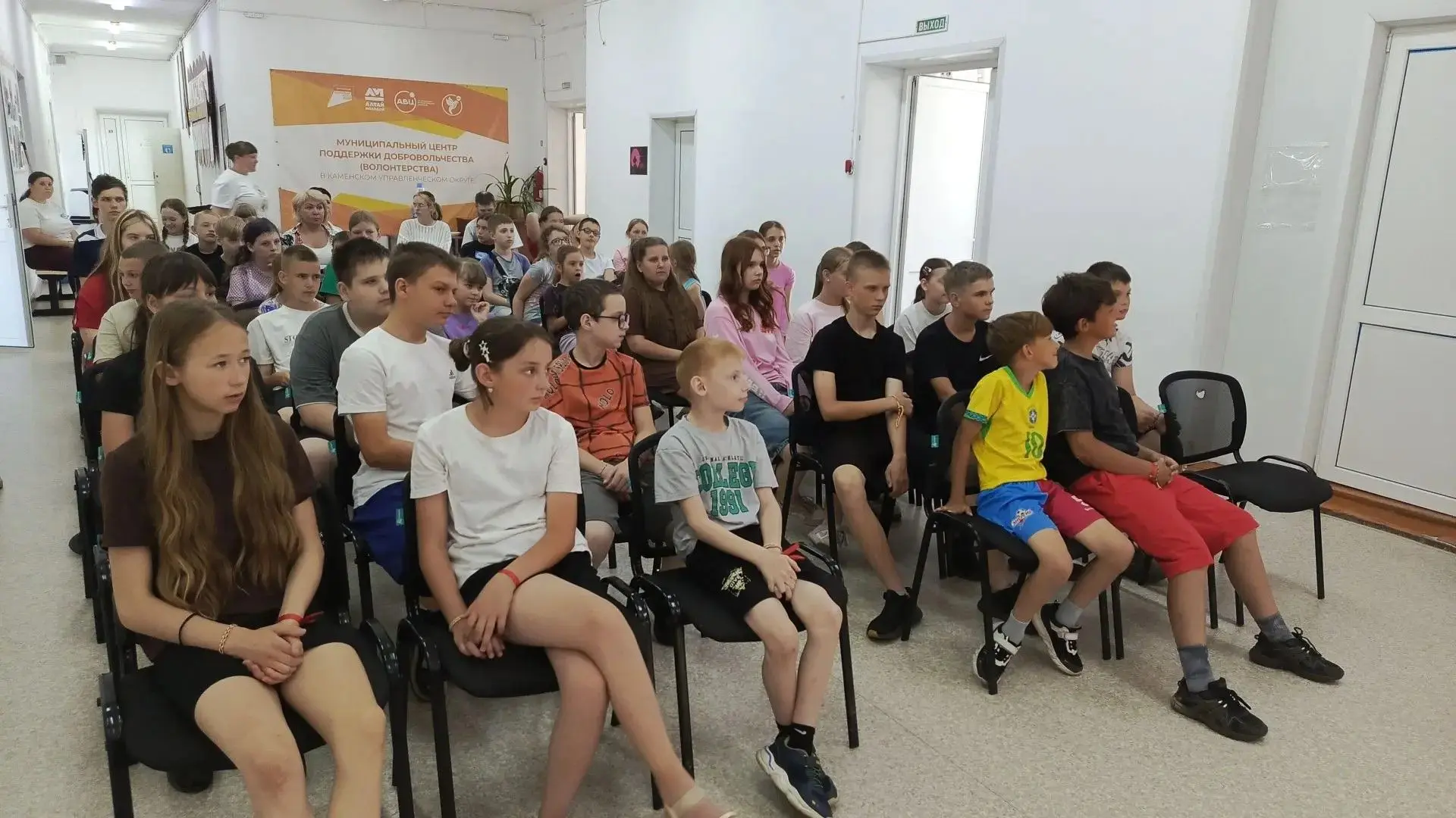 8 июня в КМОЦ стартовала 2 смена летнего лагеря. Собрались ребята из разных школ города, многие реши