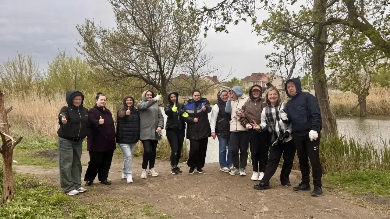 К месячнику по благоустройству присоединились УК «Долина» и команда DARS
