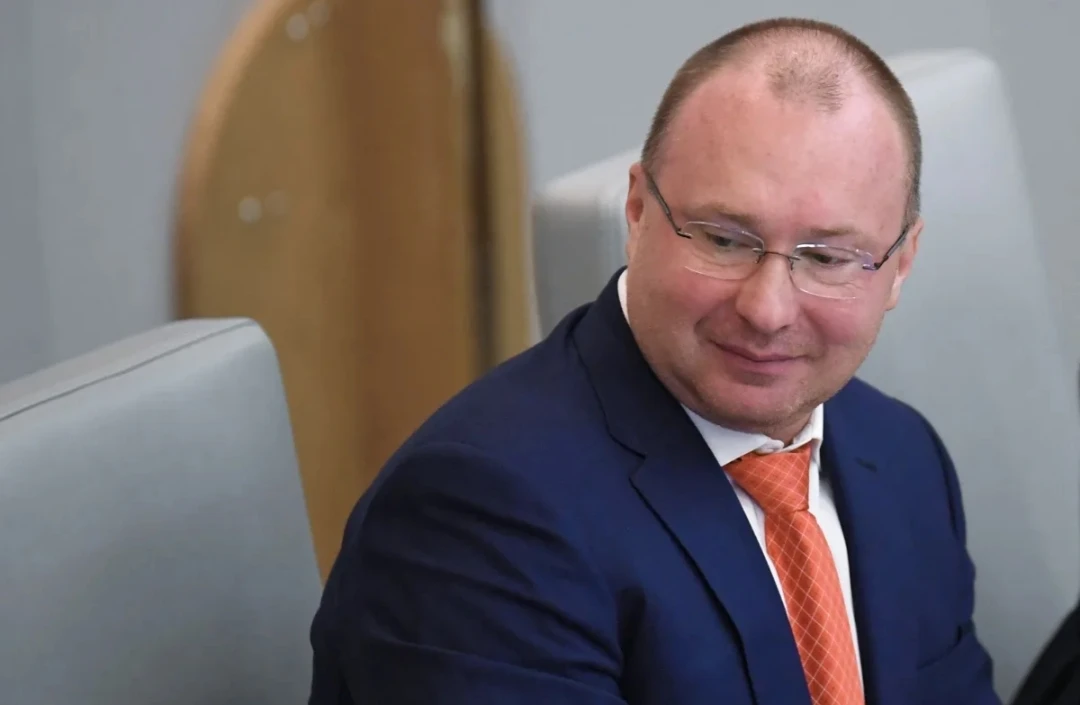 Сын Жириновского продаёт два таунхауса отца в Москве

Старший сын покойного основателя ЛДПР Владимир