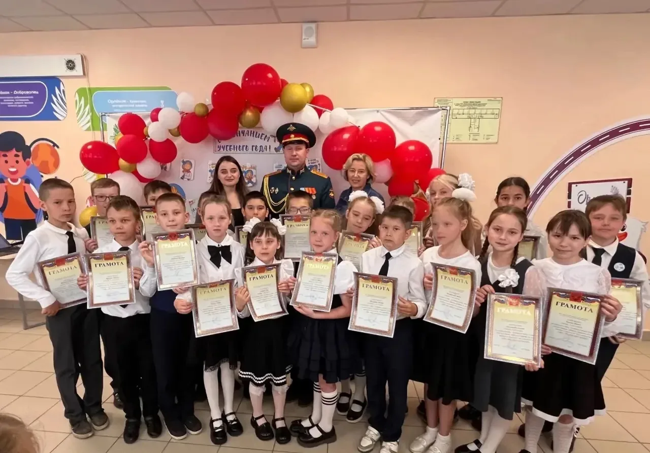 🎉 Последний учебный день — время подвести итоги и поздравить лучших!