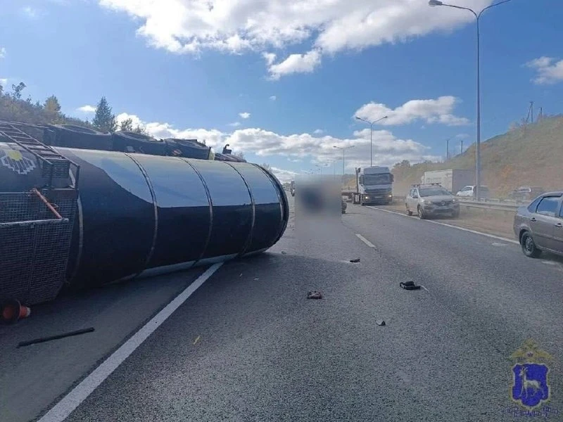 🚛 В Самарской области дальнобойщик получил срок за смертельное ДТП с дорожниками