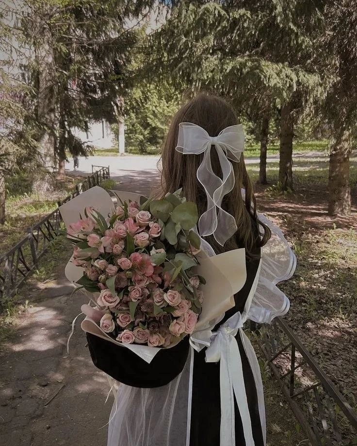 🔔 Ох уж эта пора последних звонков.