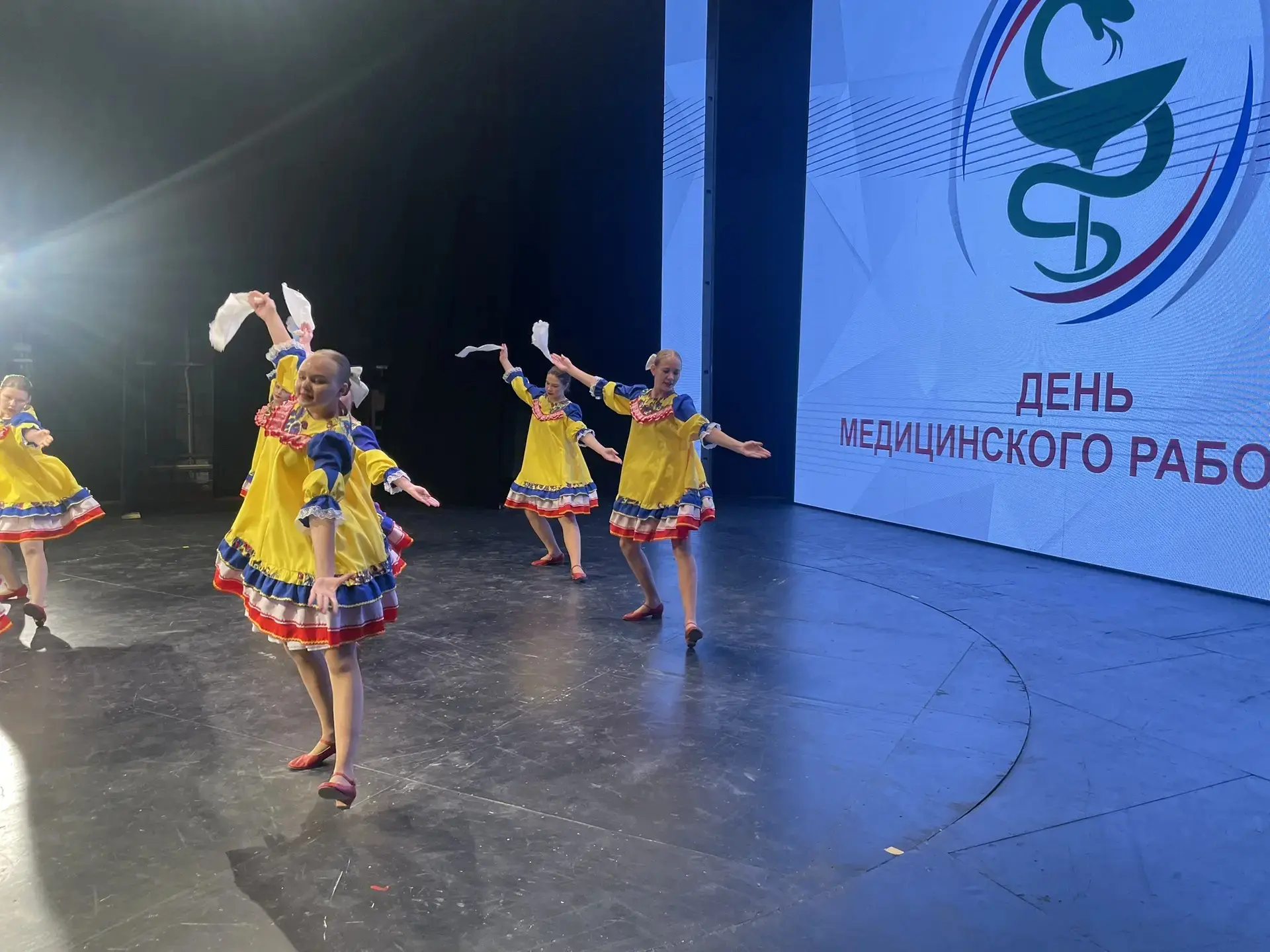 19.06.2026 г. На сцене Камышинского Драматического театра  по приглашению директора Сен...
