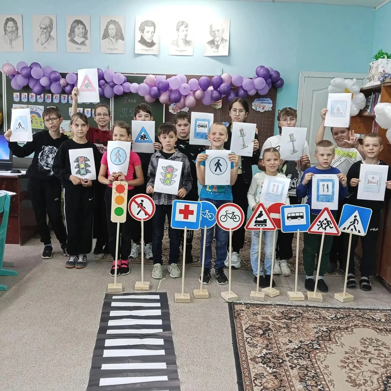 ЕДИНЫЙ ДЕНЬ ПРОФИЛАКТИКИ БЕЗНАДЗОРНОСТИ И ПРАВОНАРУШЕНИЙ

В ЛОЛ «Солнышко» в рамках проведения Едино