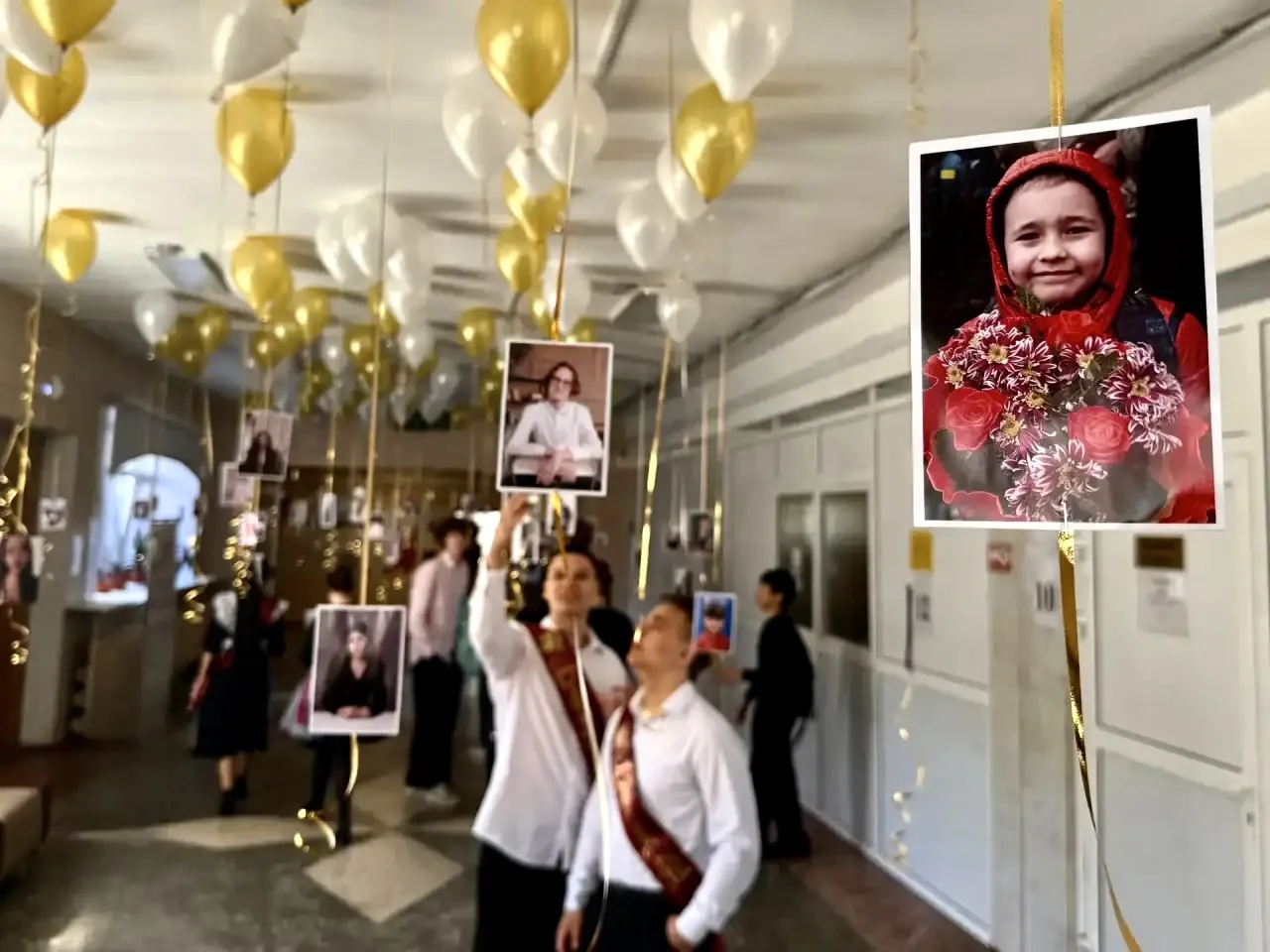 ПОСЛЕДНИЙ ЗВОНОК 2026 🎊  В нашей школе прошёл особенный и очень трогательный праздник — Последний зв
