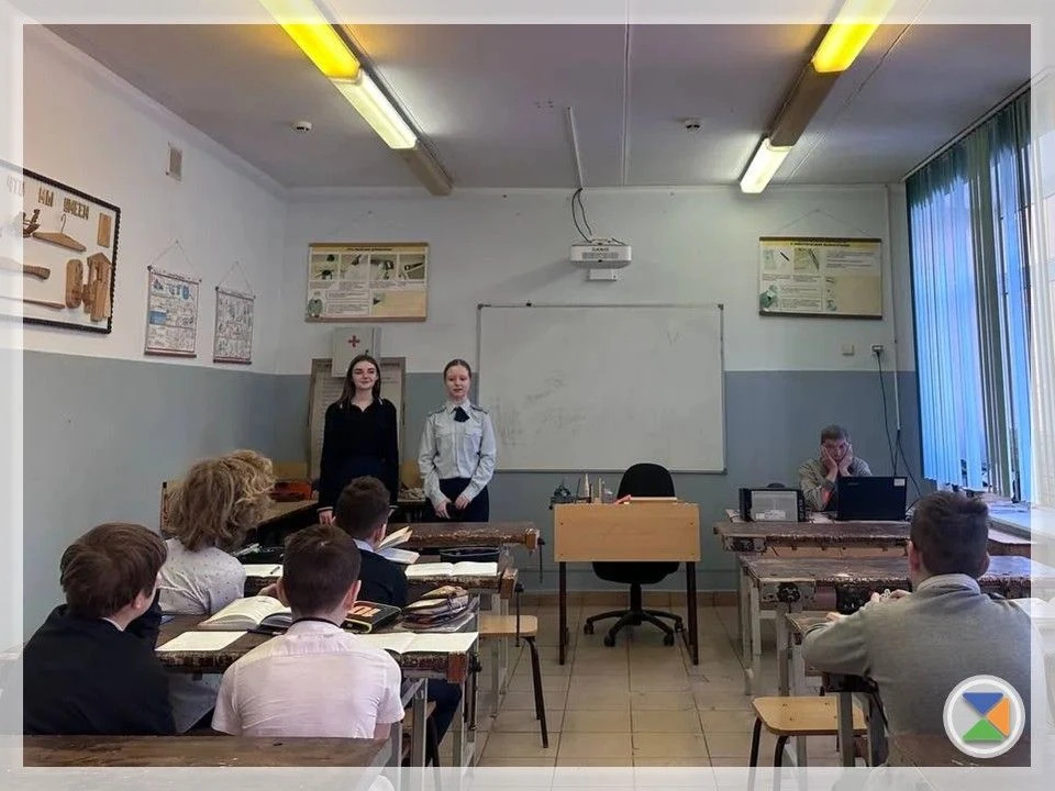 ❗️ «ОСТОРОЖНО, ТОНКИЙ ЛЁД» ❗️   Обручающимися 8 и 9 кадетских классов  нашей школы была проведена бе