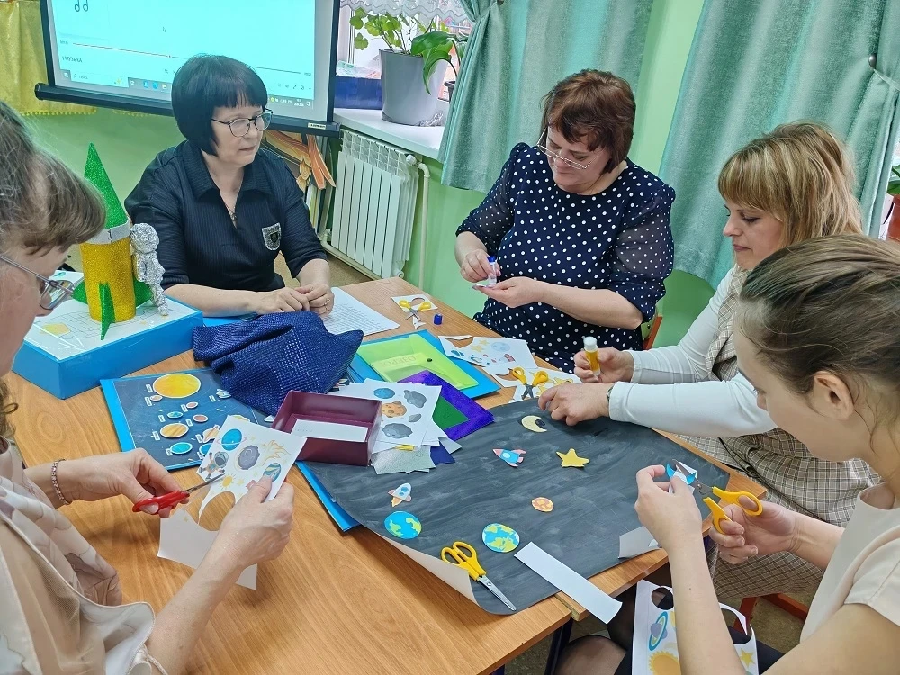 Воспитатели МКДОУ Мирнинского детского сада приняли участие в муниципальном конкурсе мастер-классов 