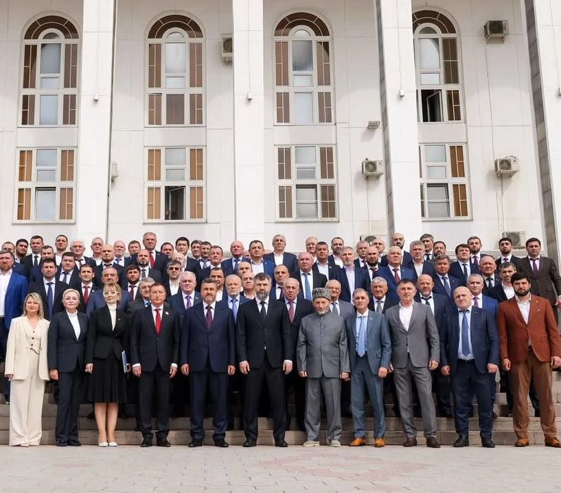 Не обо всём, но о многом говорит коллективное #фотодня.