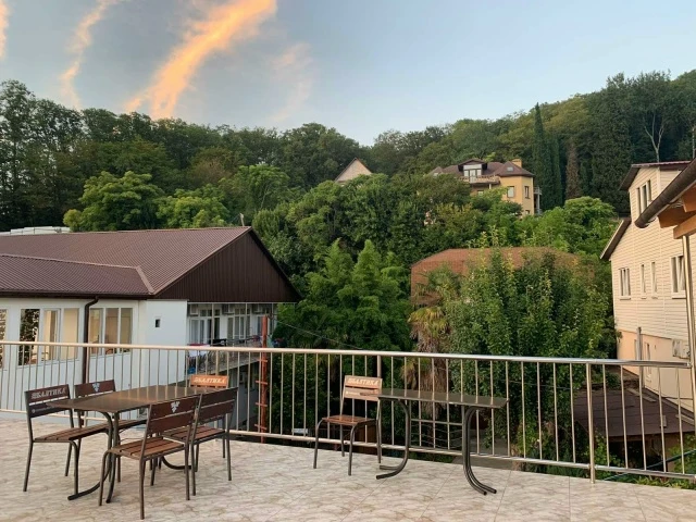 #СОЧИ #ЛОО ул.Декабристов 127  🏨Гостевой дом Эллеон , приветствует Вас Наше место положение : 🌊Удале