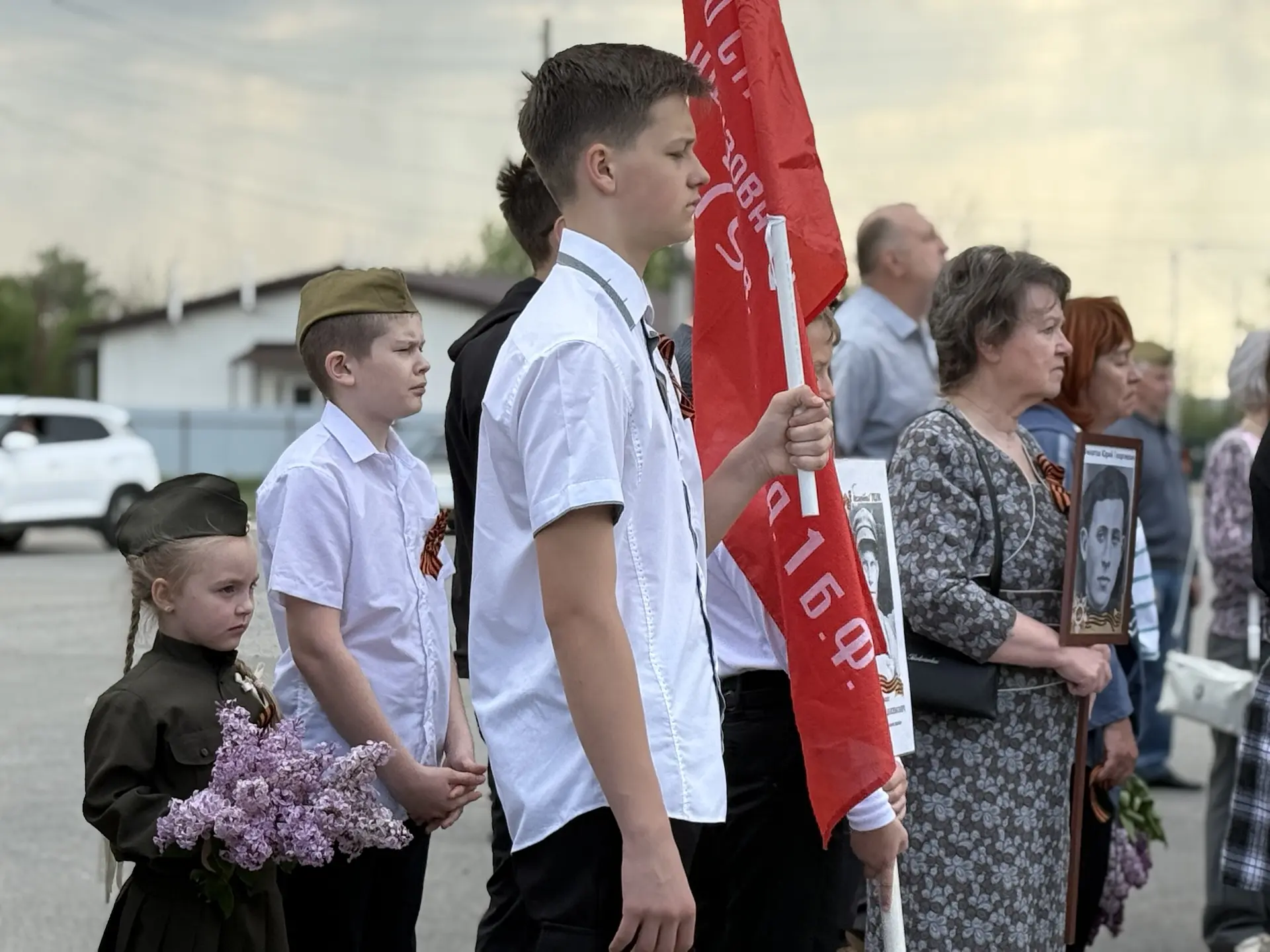 🎖️ Наша школа на торжественном митинге ко Дню Победы! 🎖️