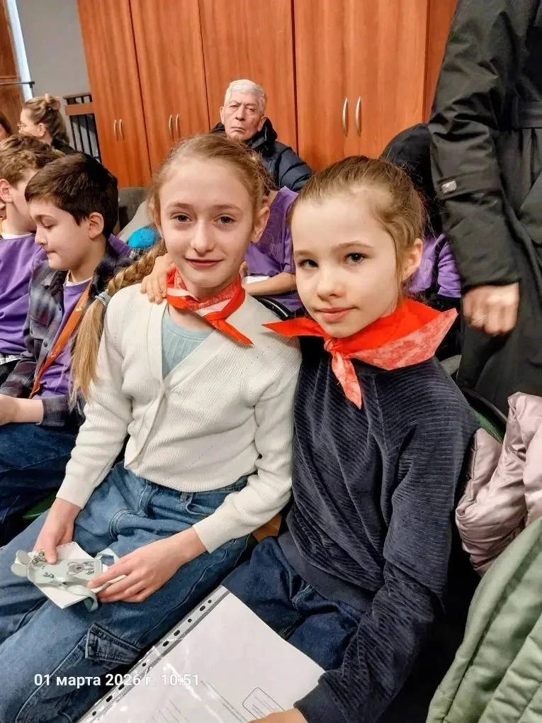 🏆 Наши победители   📍 Ленинский проспект, 39А  ⭐ Елена и Анастасия из 5 «Б» класса стали призёрами I