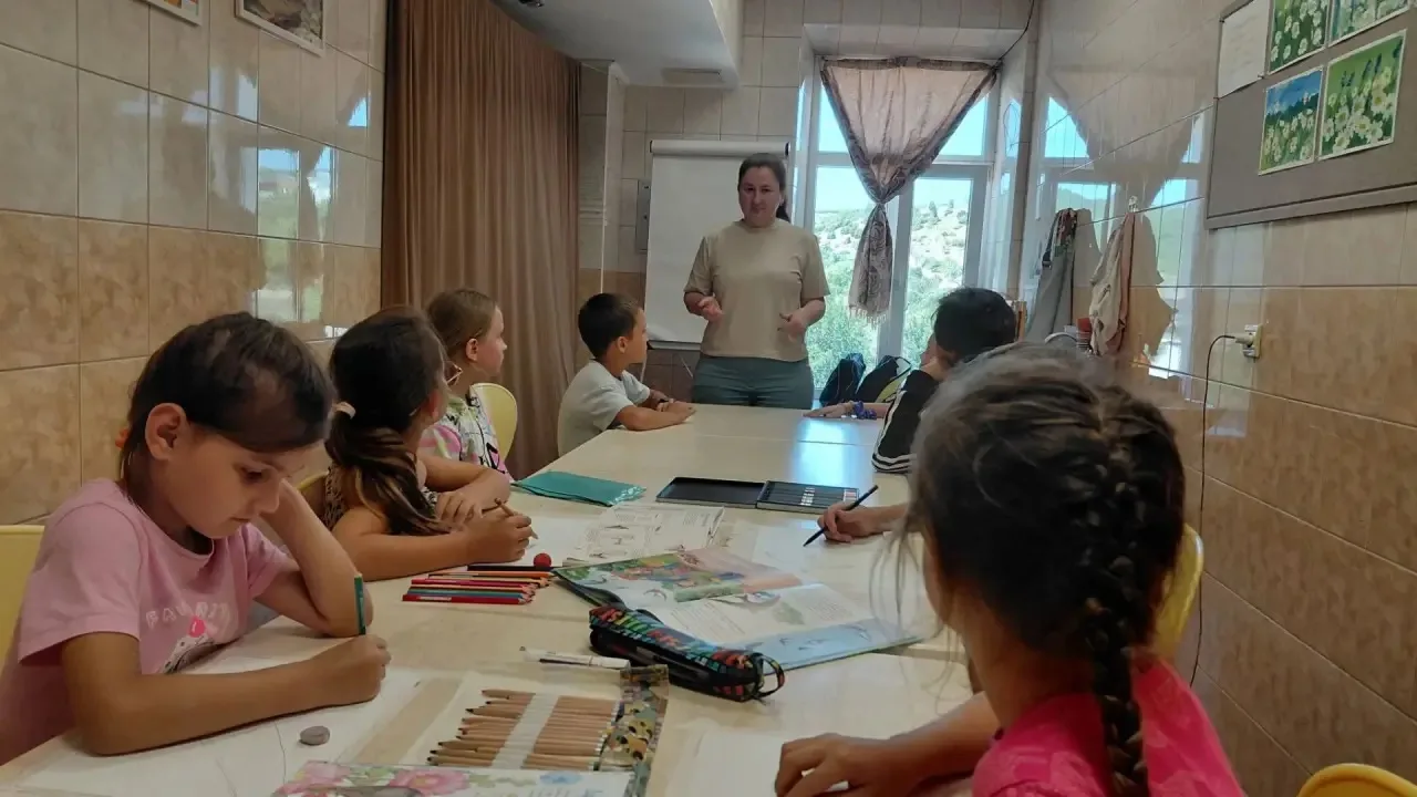 ✏️20 августа в Доме культуры села Варваровка состоялся час интересной беседы «Арт и фак...
