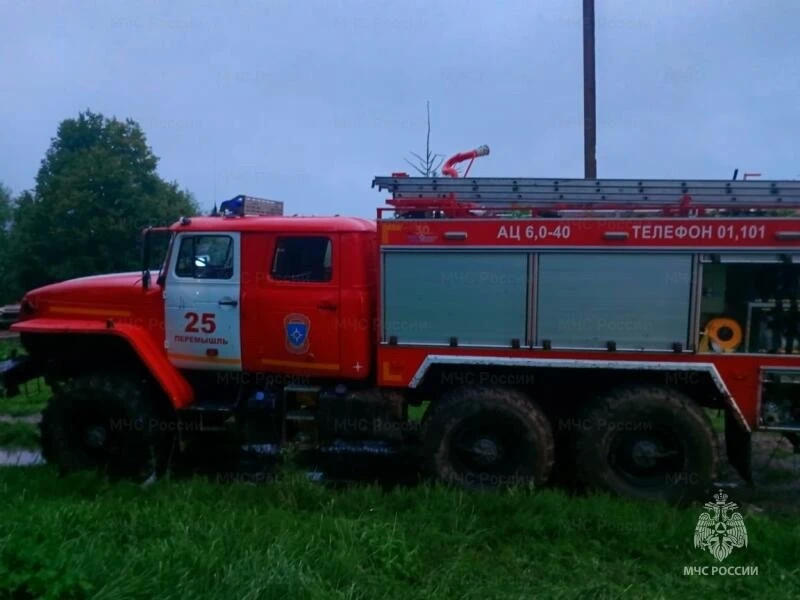 В селе Ахлебинино ночью сгорела хозяйственная постройка  Сообщение о пожаре в Перемышльском районе п