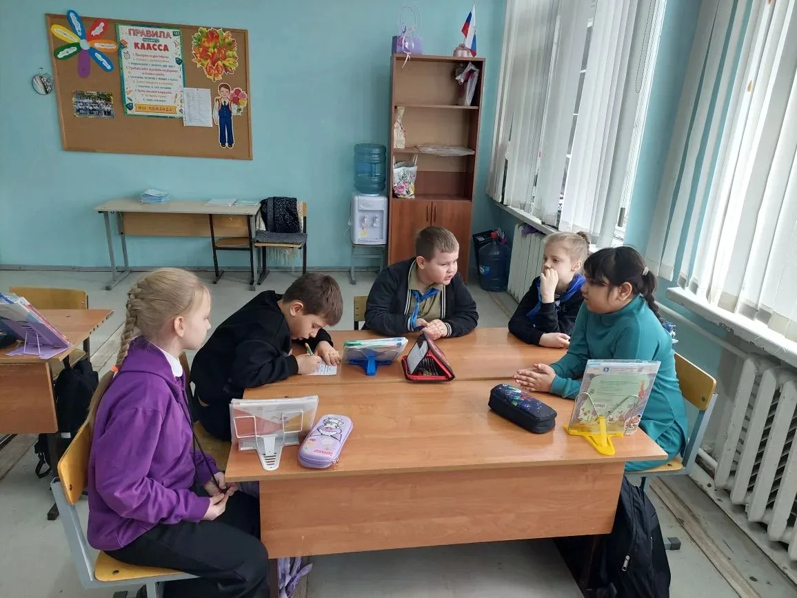 🎉 Как насыщенно и ярко прошла наша предметная неделя в 1б! 🎉  С 15 по 19 ноября мы окунулись в мир л