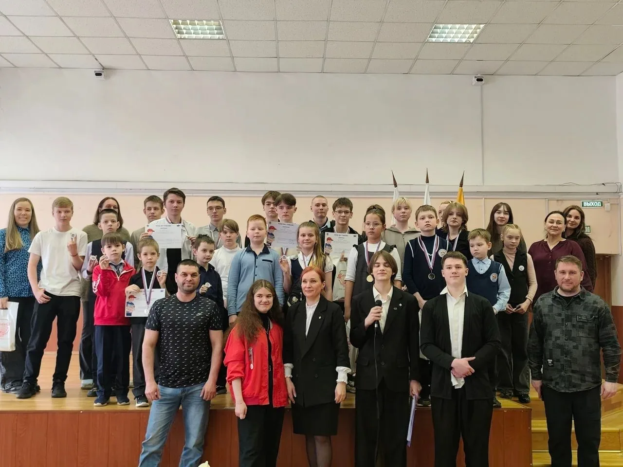 Ученик 1Б класса Олег Закапко занял 2 место в районном турнире по шашкам "Ход за тобой!" среди 1-4 к