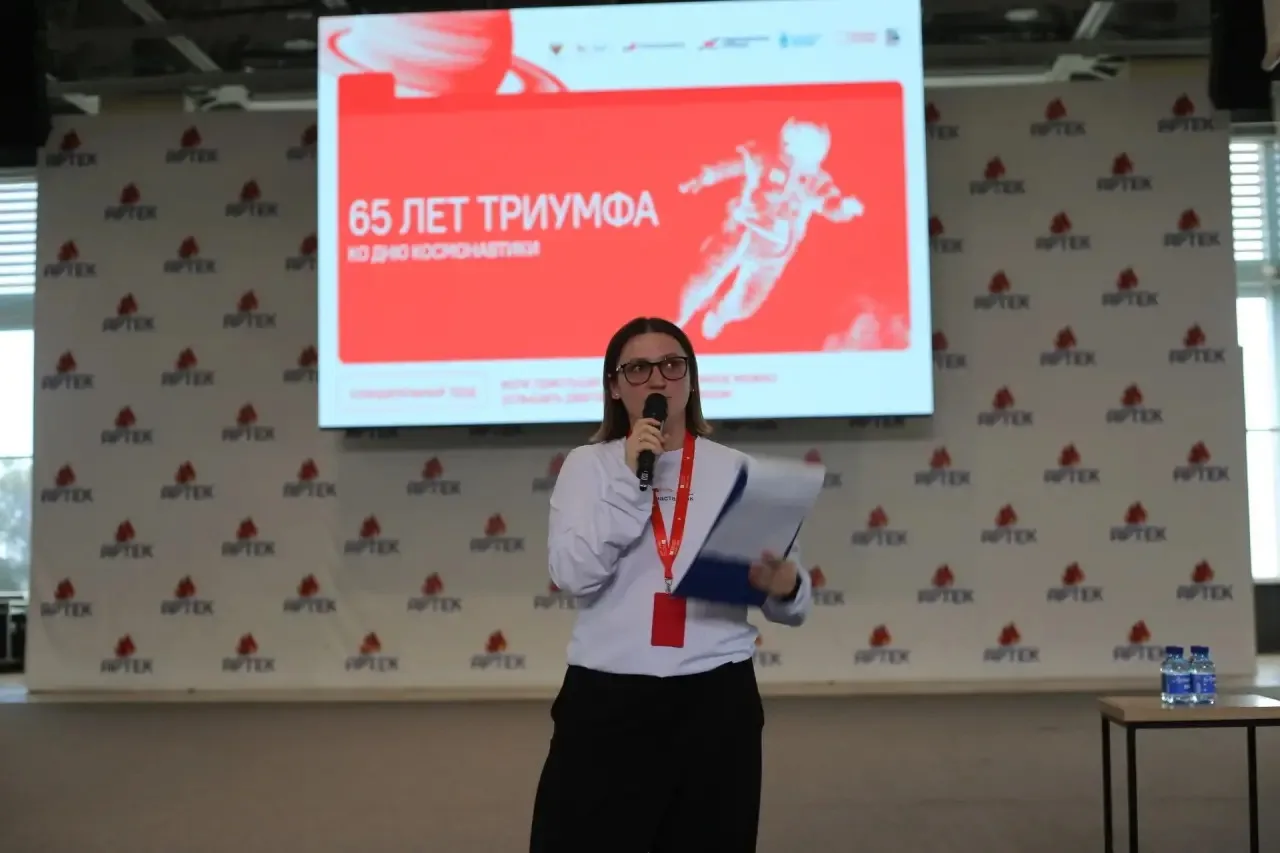 🔥 В Международном детском центре «Артек» стартовала первая тематическая смена «Разговоры о важном». 