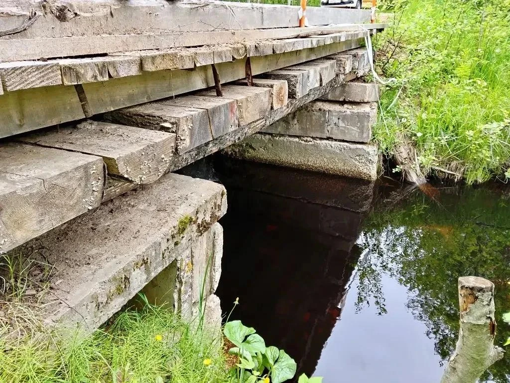 🚧 В Новгородской области построят актуальный в паводки и межсезонье мост

Как отмечают специалисты,