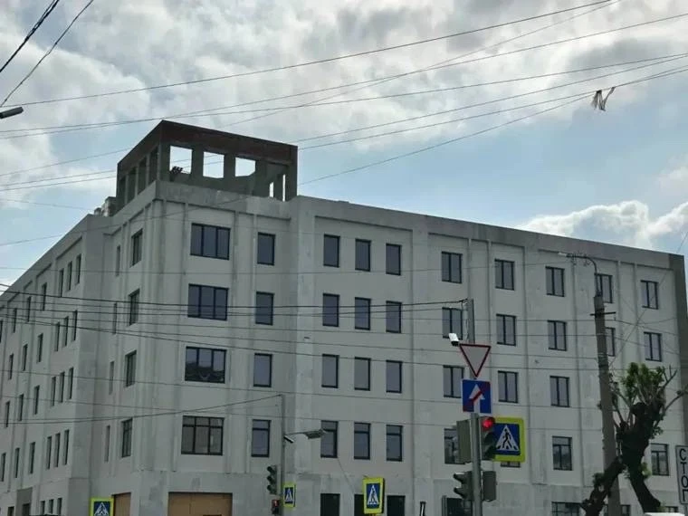 Пятизвездочную гостиницу в Кургане достроят в 2027 года — сроки перен.