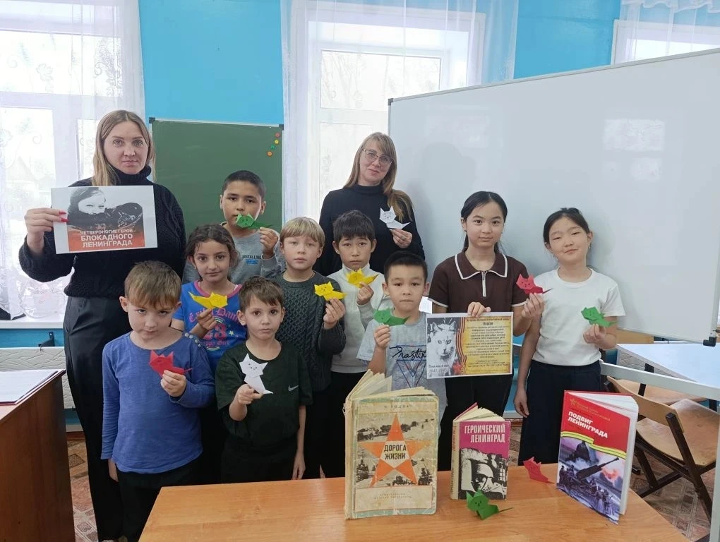 Михайловский дом культуры провел исторический час " Четвероногие герои блокадного Ленин...