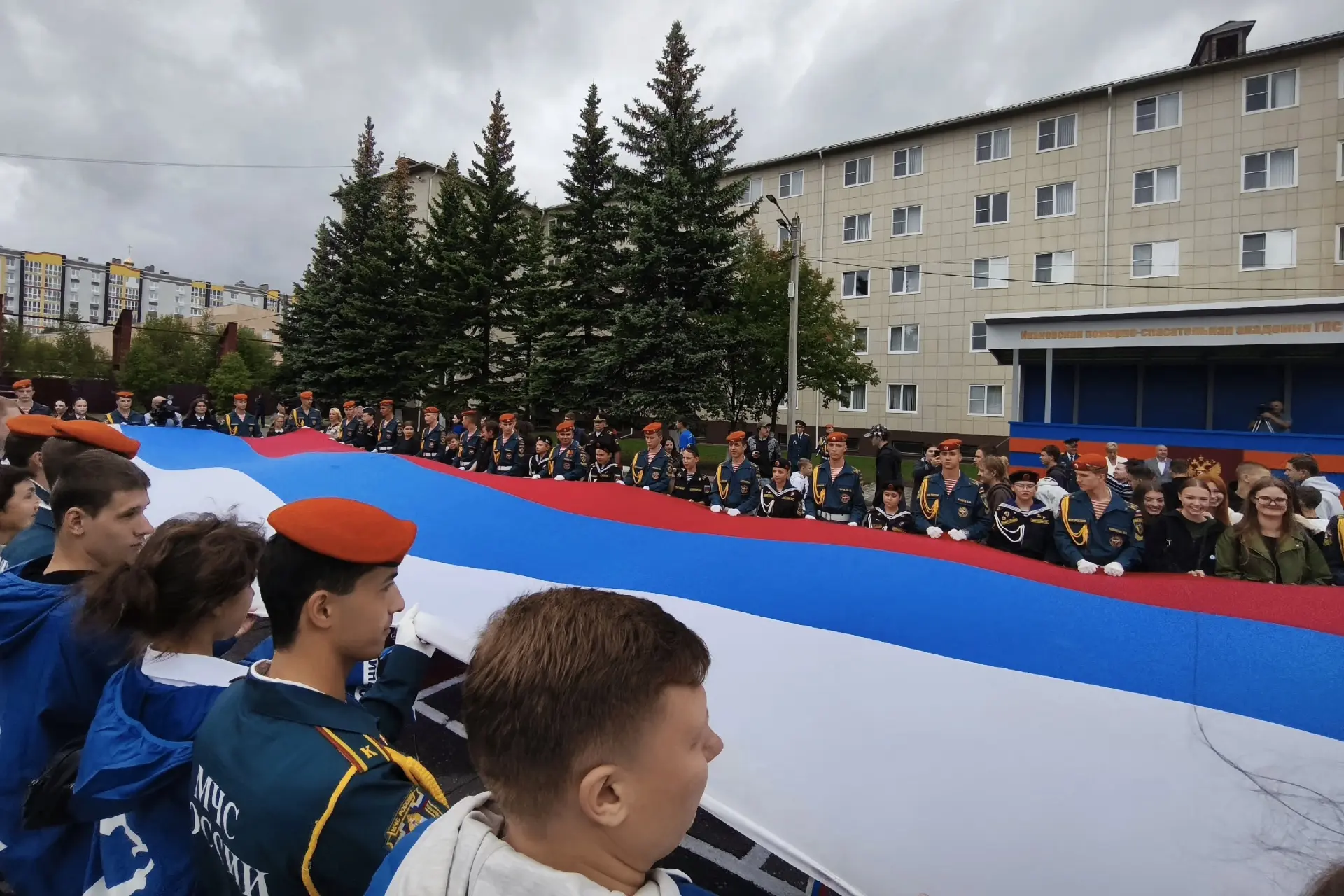Сотрудники  аппарата Управления и учреждений, подведомственные УФСИН России по Ивановск...